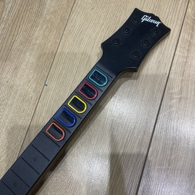 Guitar Hero 3 Legends Of Rock (PAL) Game + White Les Paul Guitar Controller