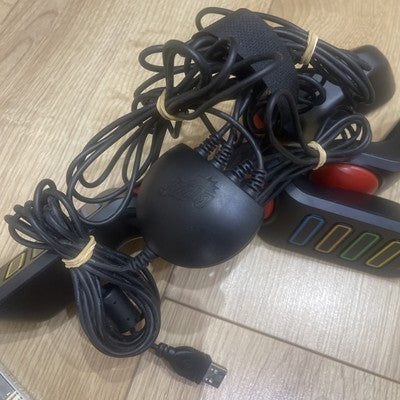 Buzz! The Music Quiz Sony PS2 (PAL) Game + 4 Buzzers