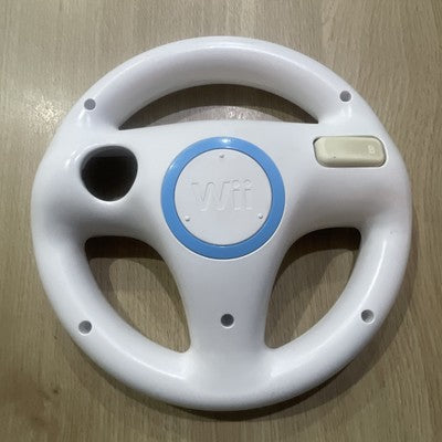 Mario Kart Wii Nintendo Wii (PAL) Game + 2 Wheels